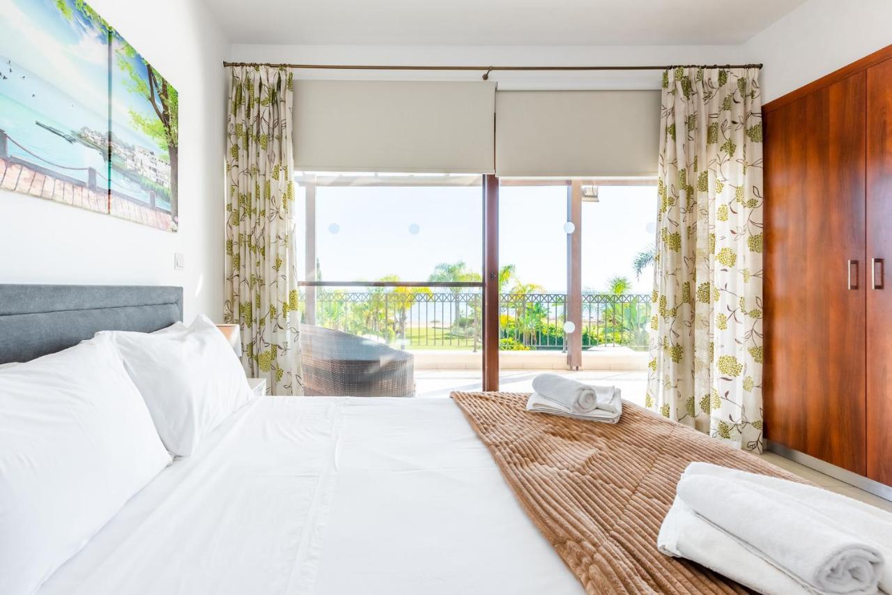 Sea Front Oceanus H2 By Ezoria Villas 圣纳帕 外观 照片